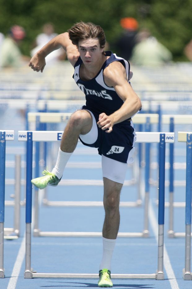 A-W's Ewing sweeps Class 1A hurdles state titles